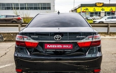 Toyota Camry, 2015 год, 2 098 000 рублей, 6 фотография