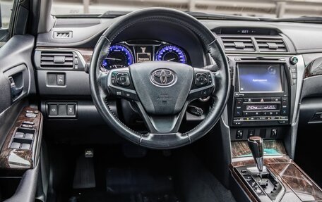 Toyota Camry, 2015 год, 2 098 000 рублей, 15 фотография