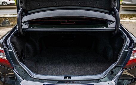 Toyota Camry, 2015 год, 2 098 000 рублей, 37 фотография