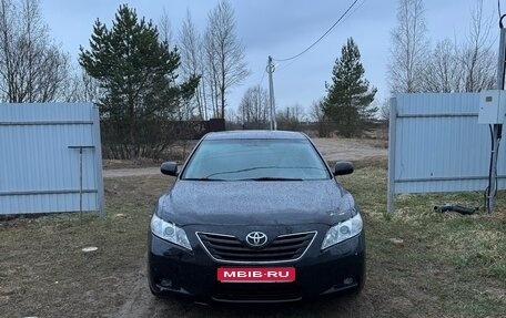 Toyota Camry, 2006 год, 800 000 рублей, 1 фотография