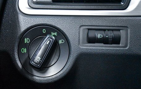 Skoda Rapid I, 2017 год, 829 000 рублей, 20 фотография