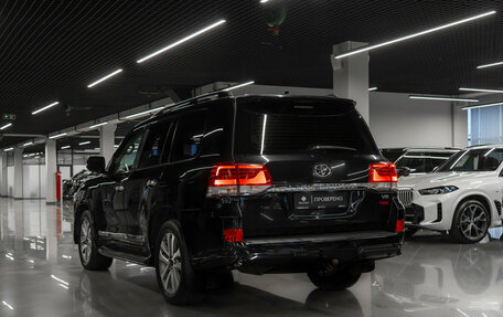 Toyota Land Cruiser 200, 2021 год, 8 000 000 рублей, 4 фотография