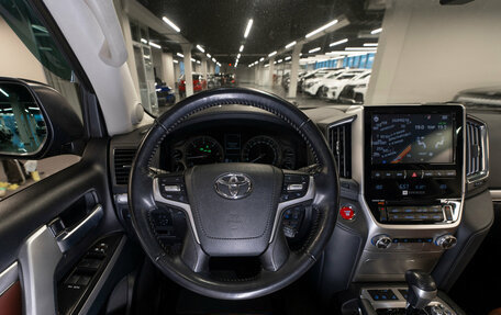 Toyota Land Cruiser 200, 2021 год, 8 000 000 рублей, 11 фотография