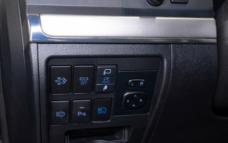 Toyota Land Cruiser 200, 2021 год, 8 000 000 рублей, 18 фотография