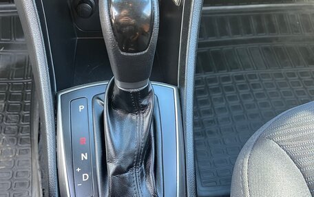 Hyundai Solaris II рестайлинг, 2015 год, 1 080 000 рублей, 5 фотография