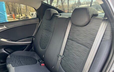 Hyundai Solaris II рестайлинг, 2015 год, 1 080 000 рублей, 12 фотография