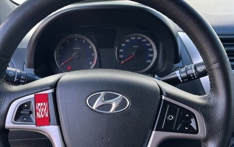 Hyundai Solaris II рестайлинг, 2015 год, 1 080 000 рублей, 7 фотография