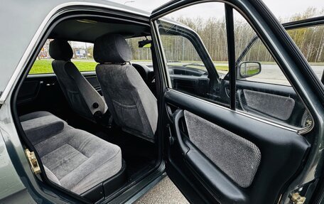 ГАЗ 3110 «Волга», 2002 год, 365 000 рублей, 15 фотография