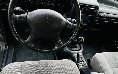 ГАЗ 3110 «Волга», 2002 год, 365 000 рублей, 20 фотография