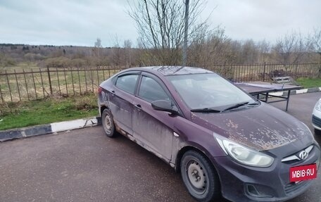 Hyundai Solaris II рестайлинг, 2013 год, 350 000 рублей, 3 фотография