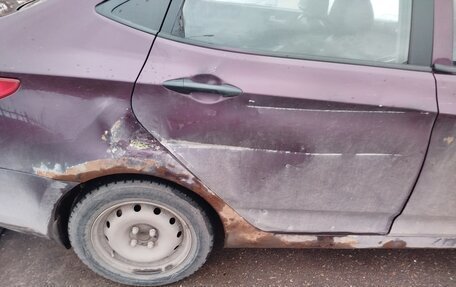 Hyundai Solaris II рестайлинг, 2013 год, 350 000 рублей, 8 фотография