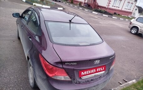 Hyundai Solaris II рестайлинг, 2013 год, 350 000 рублей, 6 фотография