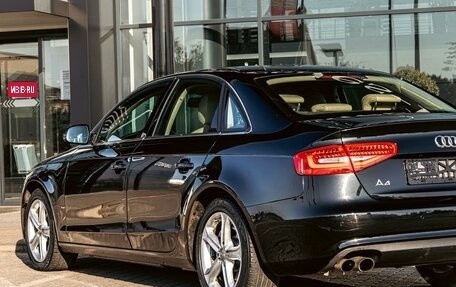 Audi A4, 2015 год, 1 295 000 рублей, 9 фотография