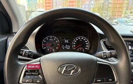 Hyundai Solaris II рестайлинг, 2021 год, 1 450 000 рублей, 6 фотография