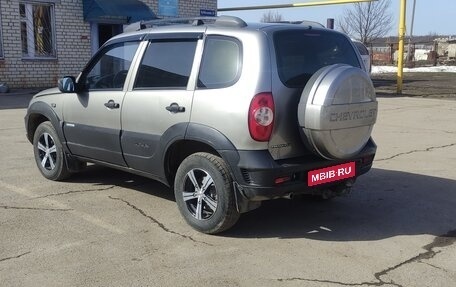 Chevrolet Niva I рестайлинг, 2009 год, 430 000 рублей, 12 фотография