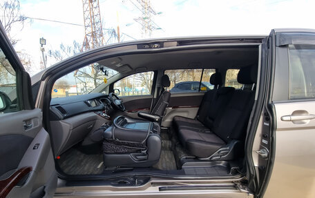 Toyota ISis I, 2010 год, 980 000 рублей, 12 фотография