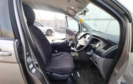 Toyota ISis I, 2010 год, 980 000 рублей, 18 фотография