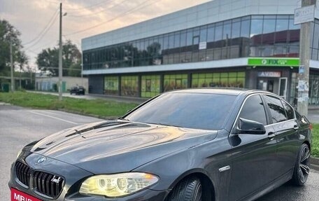 BMW 5 серия, 2012 год, 2 430 000 рублей, 6 фотография