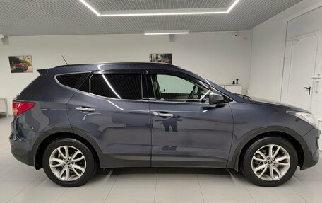 Hyundai Santa Fe III рестайлинг, 2013 год, 2 147 000 рублей, 8 фотография