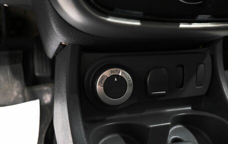 Renault Duster I рестайлинг, 2015 год, 875 000 рублей, 17 фотография