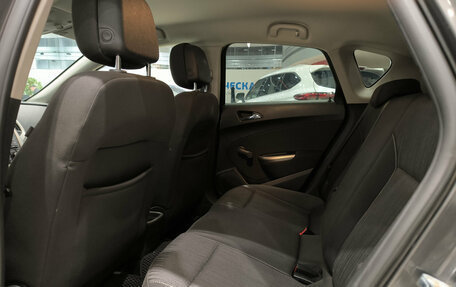 Opel Astra J, 2011 год, 420 000 рублей, 16 фотография