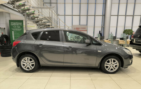 Opel Astra J, 2011 год, 420 000 рублей, 8 фотография