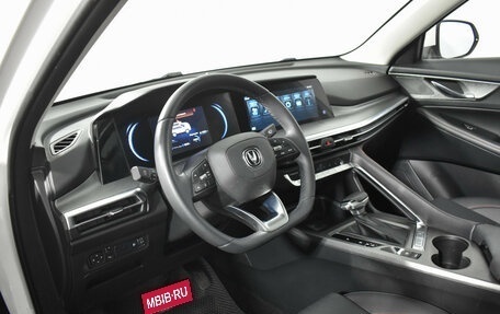 Changan CS35 Plus, 2023 год, 1 704 000 рублей, 9 фотография