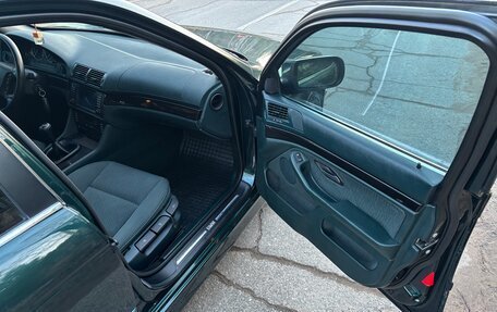 BMW 5 серия, 2002 год, 900 000 рублей, 13 фотография