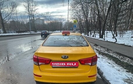 KIA Rio III рестайлинг, 2017 год, 450 000 рублей, 2 фотография