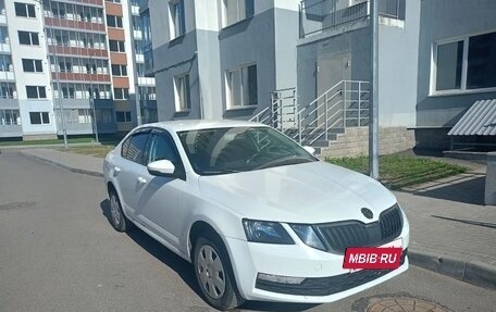 Skoda Octavia, 2018 год, 800 000 рублей, 4 фотография