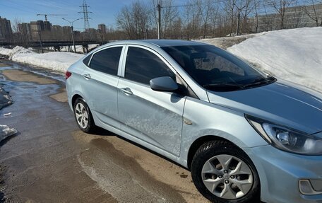 Hyundai Solaris II рестайлинг, 2012 год, 495 000 рублей, 2 фотография