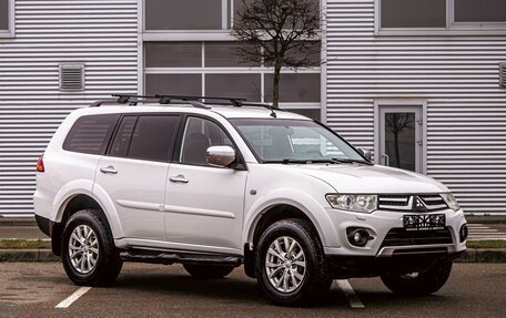 Mitsubishi Pajero Sport II рестайлинг, 2013 год, 1 555 000 рублей, 3 фотография