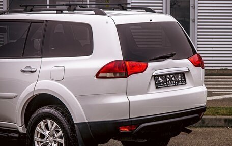 Mitsubishi Pajero Sport II рестайлинг, 2013 год, 1 555 000 рублей, 10 фотография