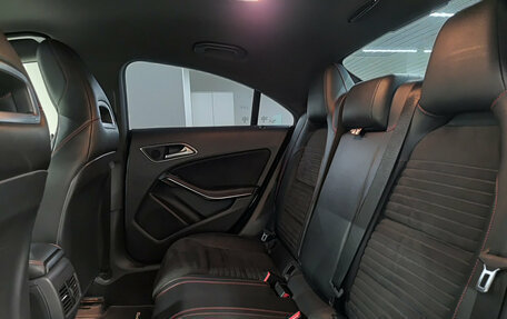 Mercedes-Benz CLA, 2015 год, 1 750 000 рублей, 15 фотография