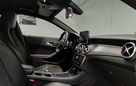 Mercedes-Benz CLA, 2015 год, 1 750 000 рублей, 13 фотография