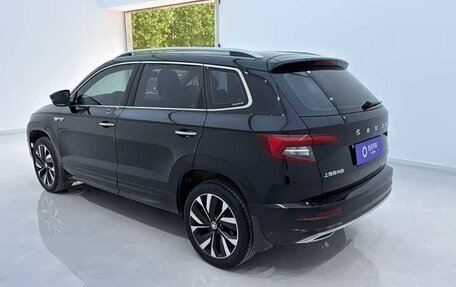 Skoda Karoq I, 2022 год, 2 694 000 рублей, 4 фотография