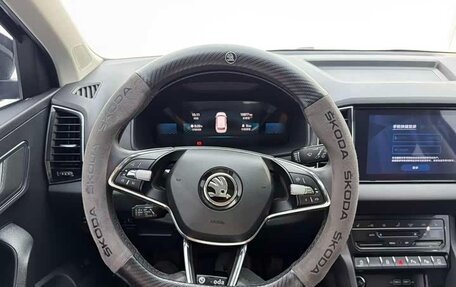 Skoda Karoq I, 2022 год, 2 694 000 рублей, 10 фотография