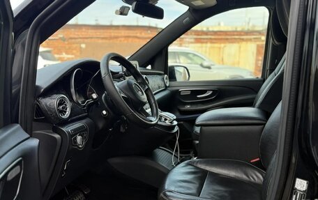 Mercedes-Benz V-Класс, 2018 год, 4 790 000 рублей, 5 фотография