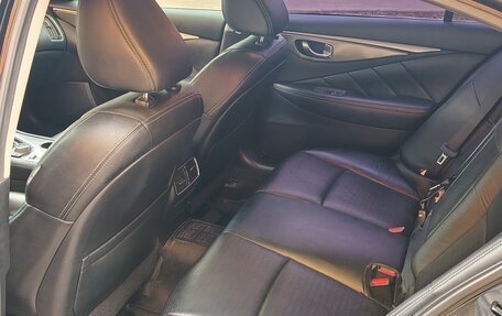 Infiniti Q50 I рестайлинг, 2014 год, 1 990 000 рублей, 20 фотография