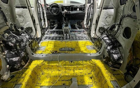 Toyota RAV4, 2014 год, 1 710 000 рублей, 20 фотография