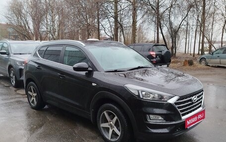 Hyundai Tucson III, 2019 год, 2 000 000 рублей, 2 фотография