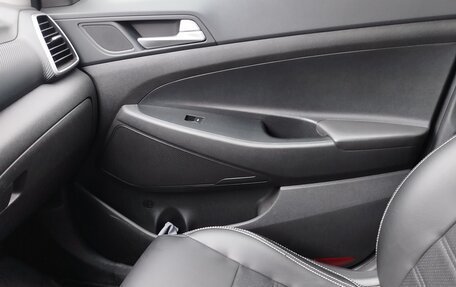 Hyundai Tucson III, 2019 год, 2 000 000 рублей, 7 фотография