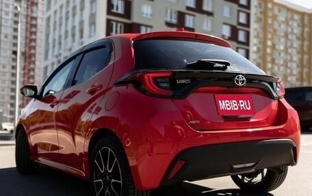 Toyota Yaris, 2020 год, 1 600 000 рублей, 3 фотография