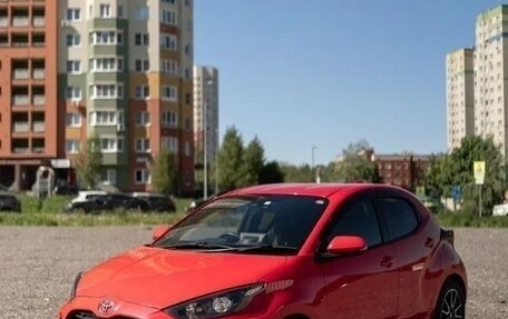 Toyota Yaris, 2020 год, 1 600 000 рублей, 12 фотография