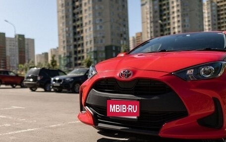 Toyota Yaris, 2020 год, 1 600 000 рублей, 7 фотография