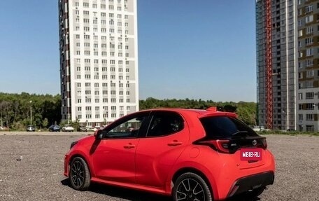 Toyota Yaris, 2020 год, 1 600 000 рублей, 19 фотография