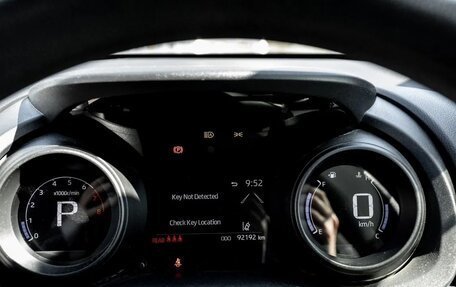 Toyota Yaris, 2020 год, 1 600 000 рублей, 27 фотография