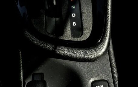 Toyota Yaris, 2020 год, 1 600 000 рублей, 29 фотография