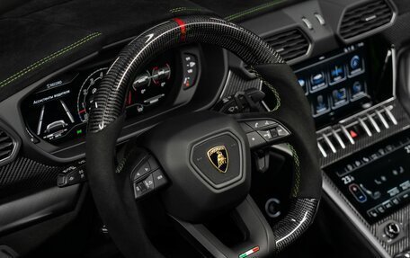 Lamborghini Urus I, 2023 год, 33 500 000 рублей, 19 фотография