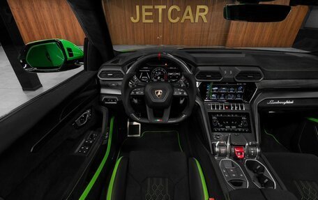 Lamborghini Urus I, 2023 год, 33 500 000 рублей, 18 фотография